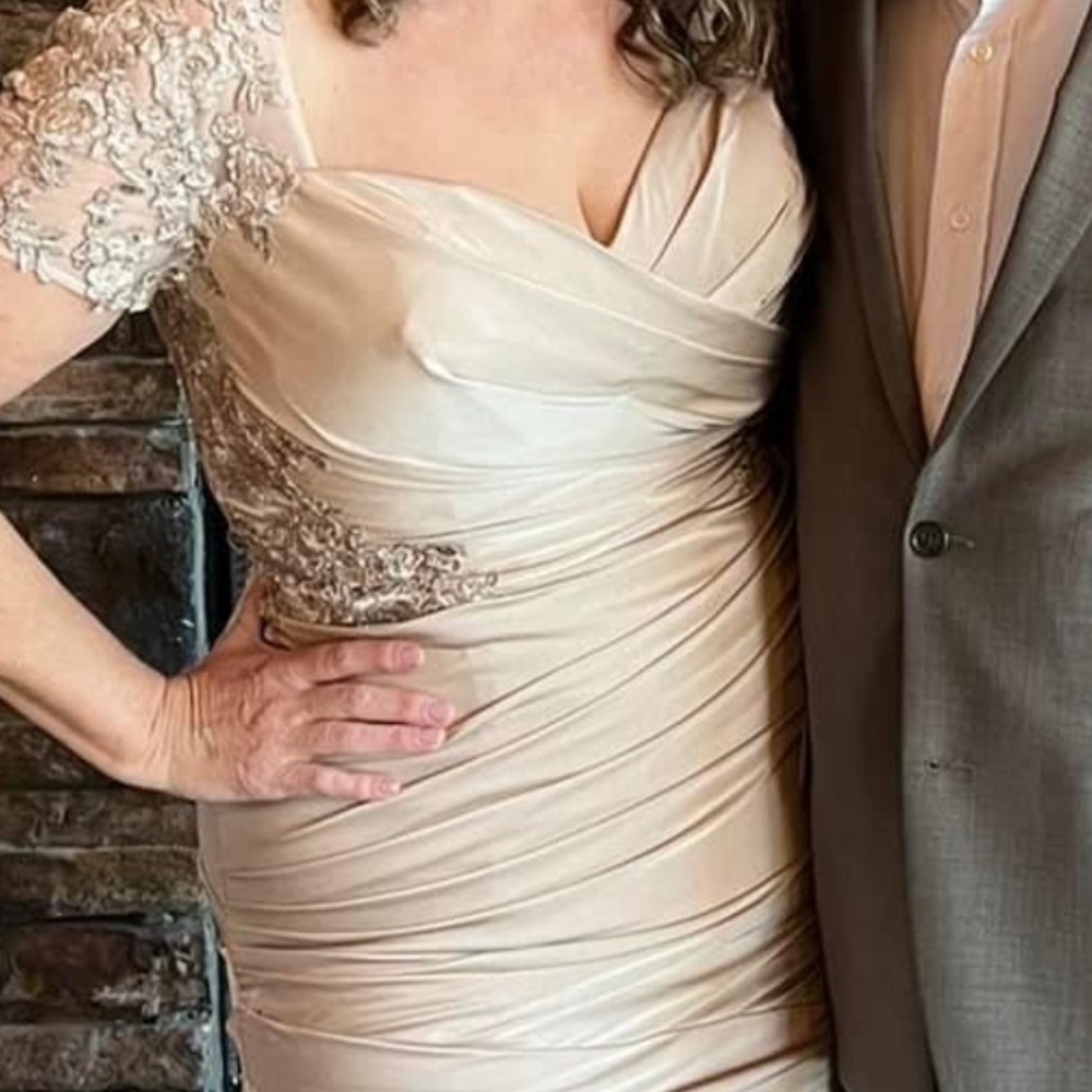 La Femme Plus Size Mother of the Bride Lace Back Satin Trumpet Gown 14